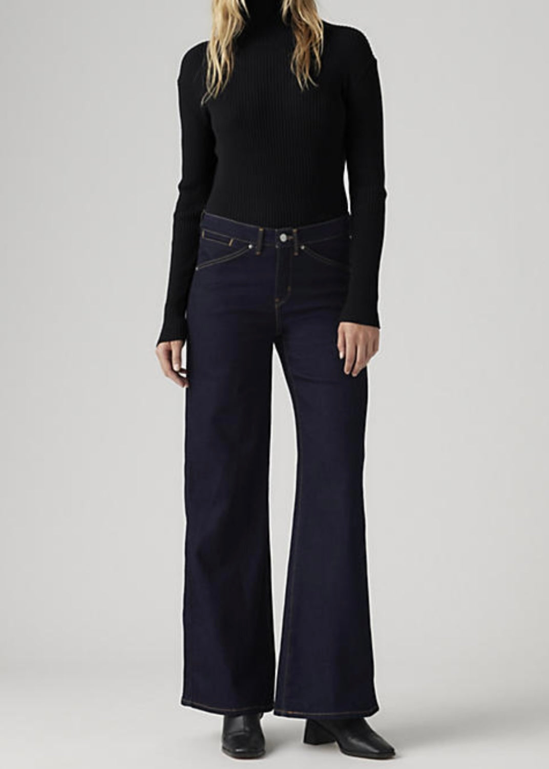 318 Styled Shaping Wide Leg Jean