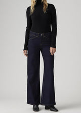 318 Styled Shaping Wide Leg Jean