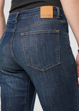 Performance Denim Girlfriend Jean