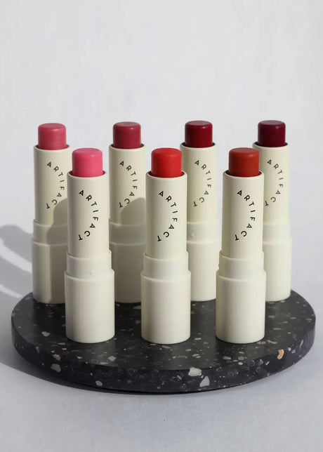 Soft Sail Blurring Tinted Lip Balm