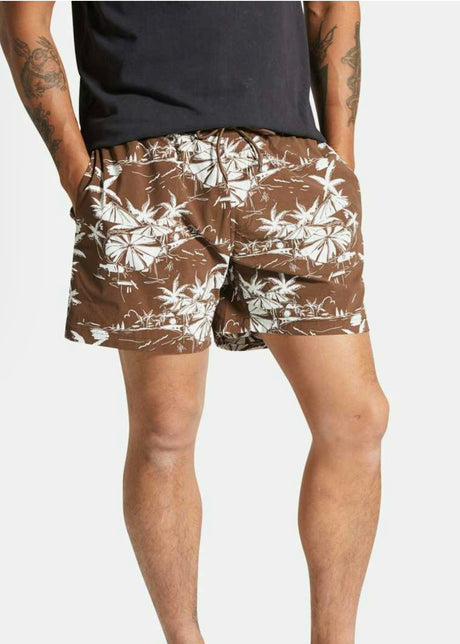 Voyage Short 16"