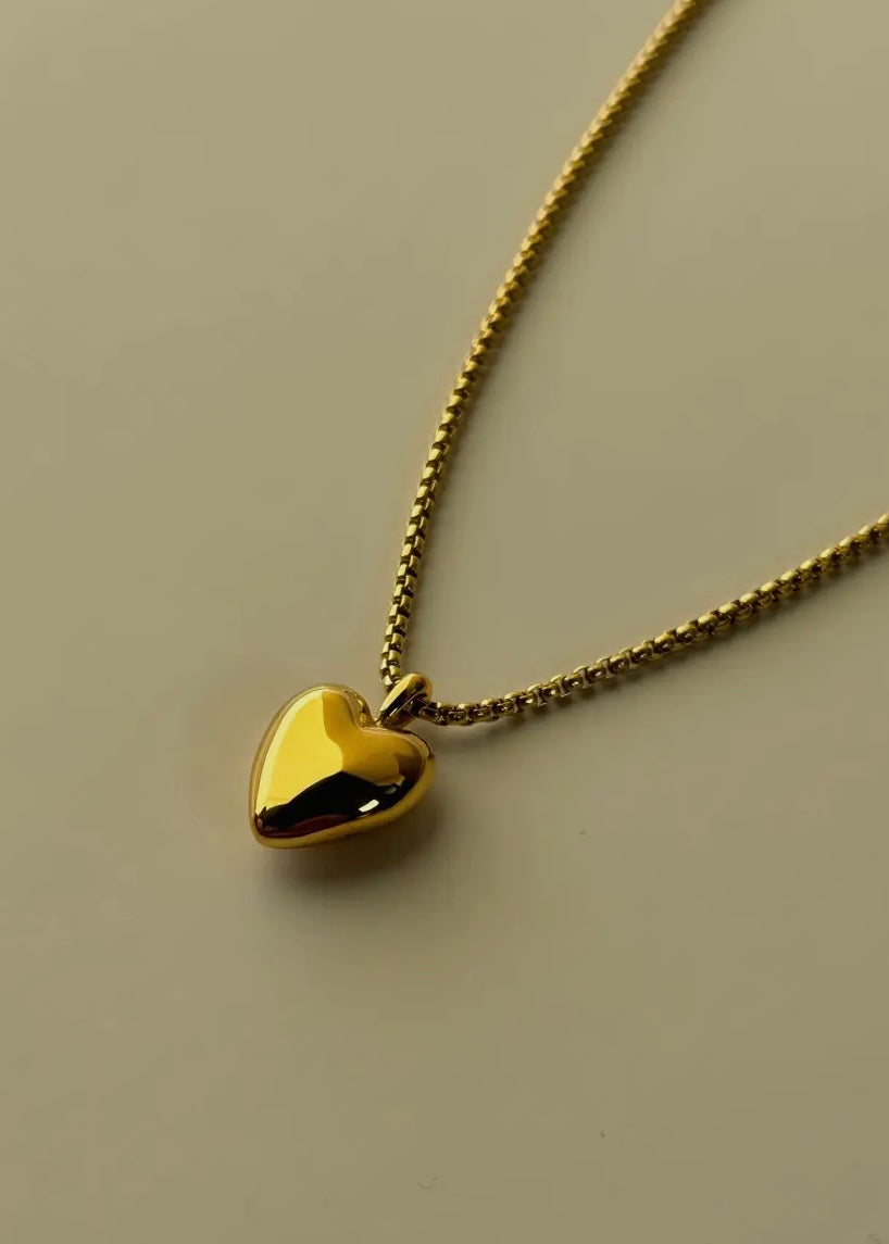 Mon Amour Necklace