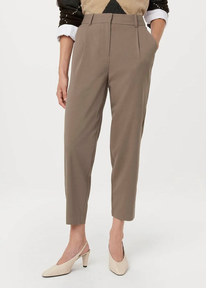 The Amelia Balloon Pant