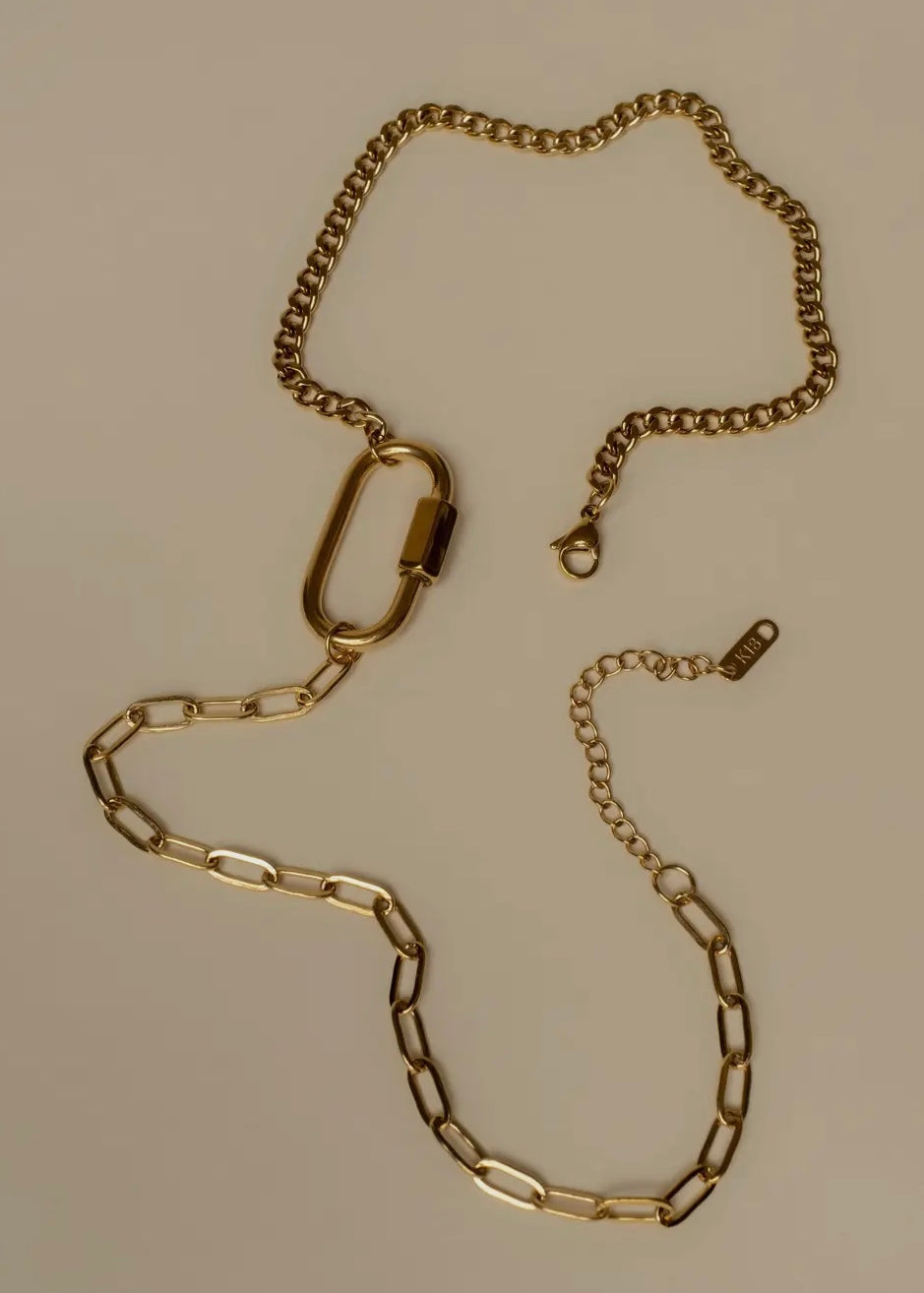 Carabiner Clasp Chunky Chain Necklace