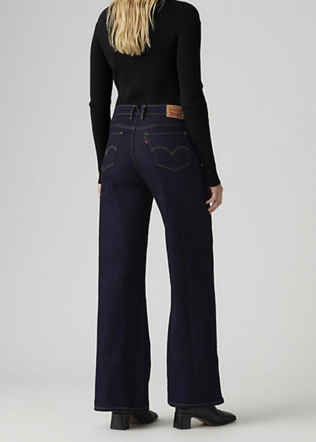 318 Styled Shaping Wide Leg Jean