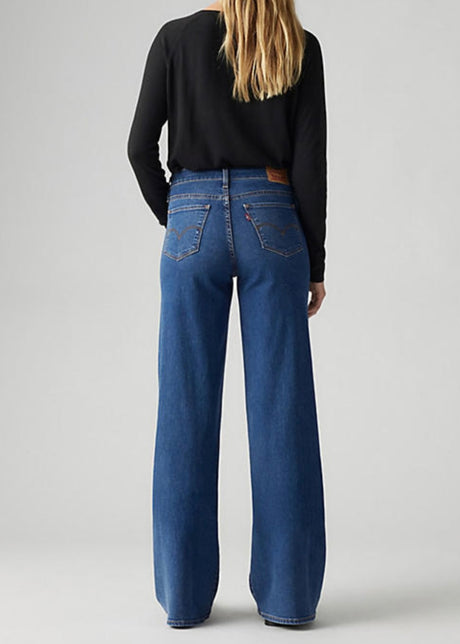 318 Styled Shaping Wide Leg Jean