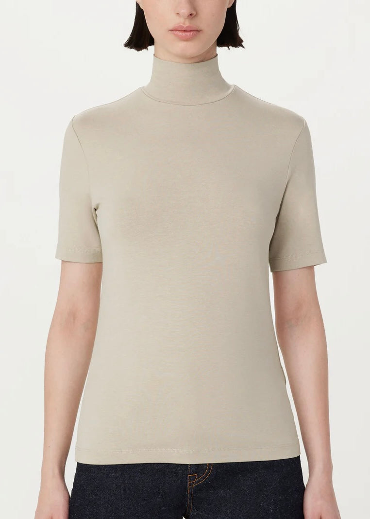 The Short Sleeve Mockneck